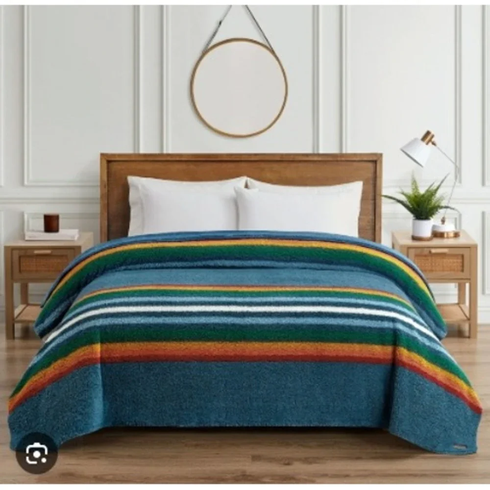 Pendleton Queen Sherpa Fleece Blanket Serape Stripe Blue Reversible 98x92
